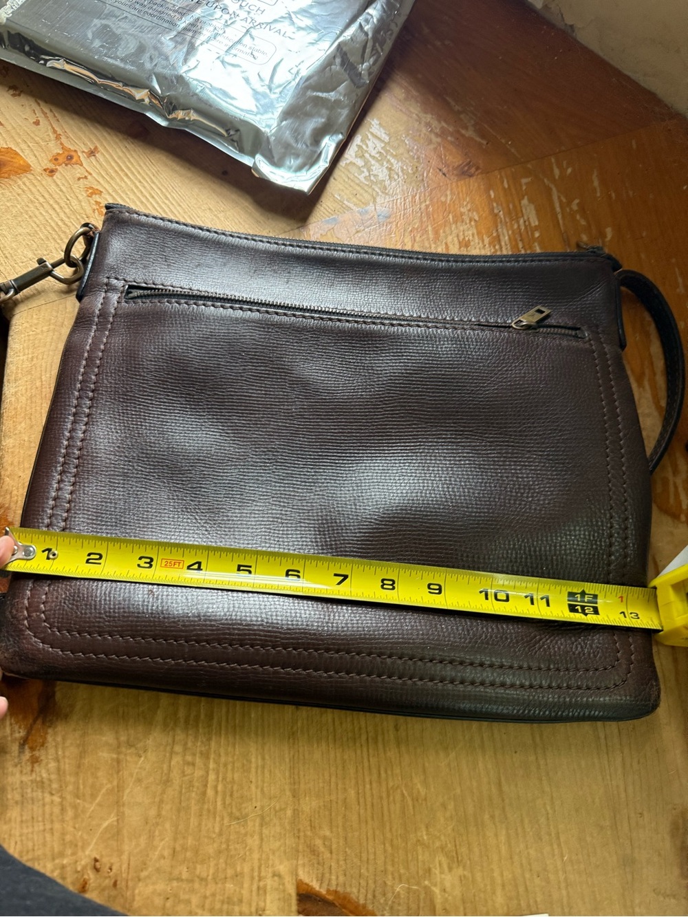 LOUIS VUITTON “LEATHER UTAH SHAWNEE”